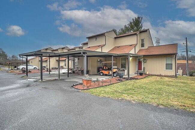 3 Bedroom 2 Bath Condo Blountville, TN - 3 Bedroom 2 Bath Condo  Blountville, TN