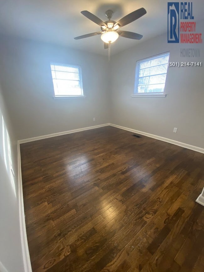 Photo - 2214 Coors Dr