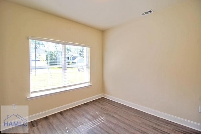 711 Mill Creek Cir