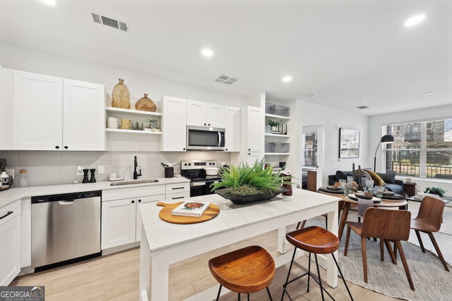 Photo - 2945 Cumberland Mall Unidad T-1038