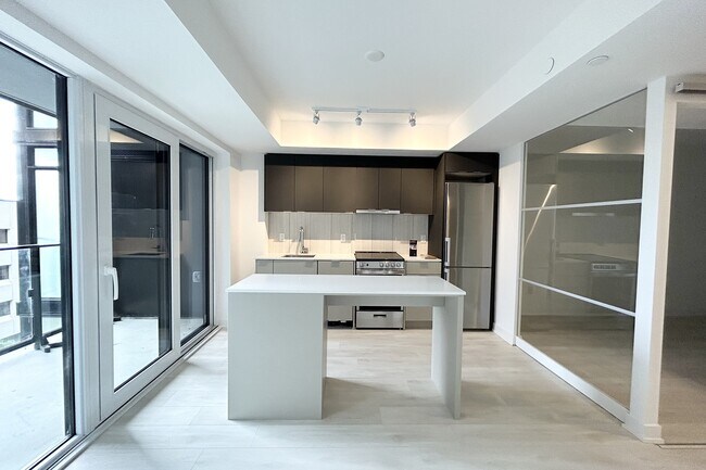 Photo - 8 Tippett Rd