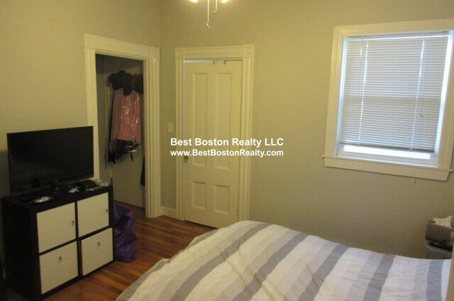 26 JFK St. Unit 7