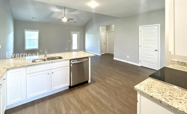 Photo - 1024 Echo Rdg Rd