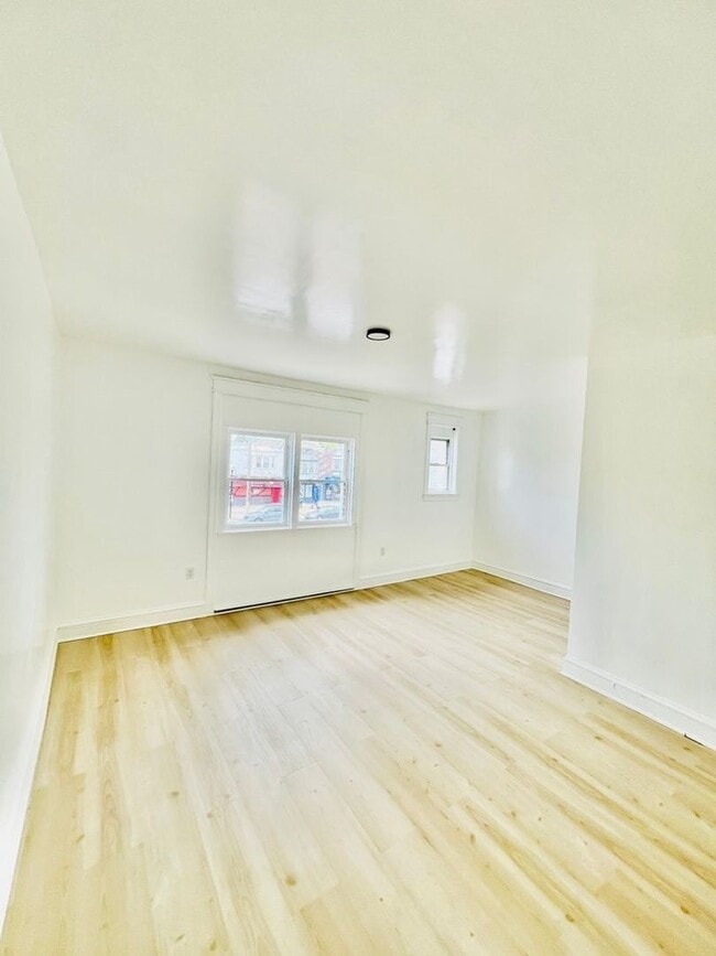 Photo - 7607 Ogontz Ave