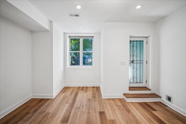 Photo - Modern 2BR 2BA Apartment in Columbia Heights