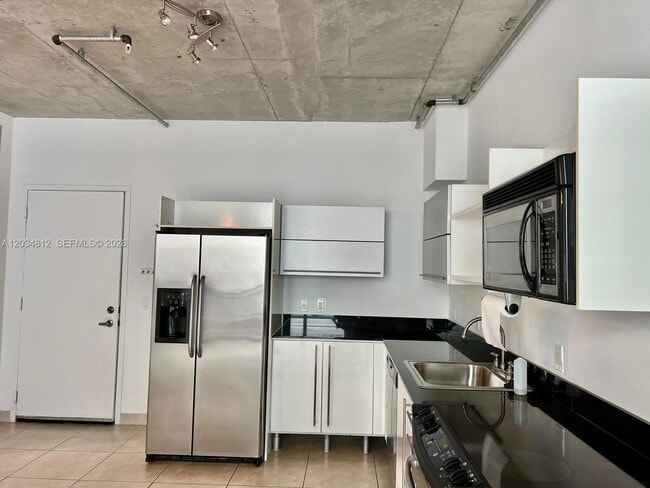 Photo - 690 SW 1st Ct Unit 1026