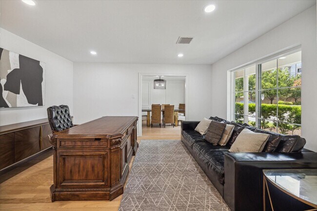 Photo - 12727 Kingsride Ln