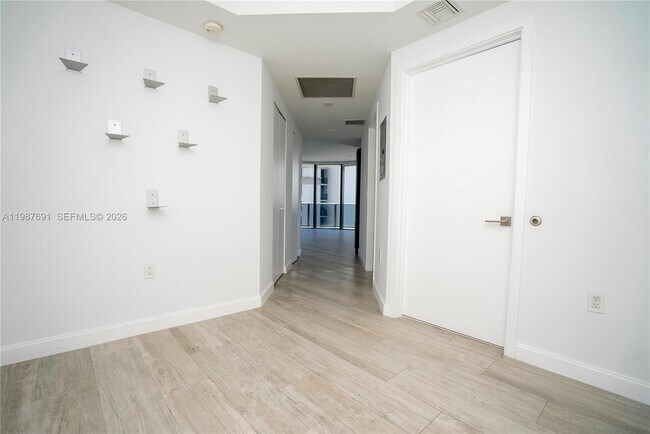 Photo - 55 SW 9th St Unit 29