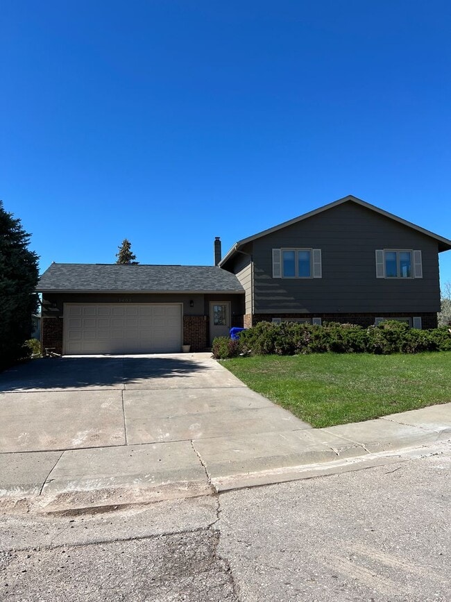 Building Photo - ~Applications Pending~Beautiful 4 bedroom cul-de-sac home for rent!