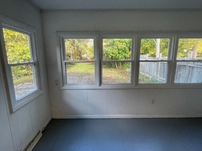 Photo - 333 N Hamilton St