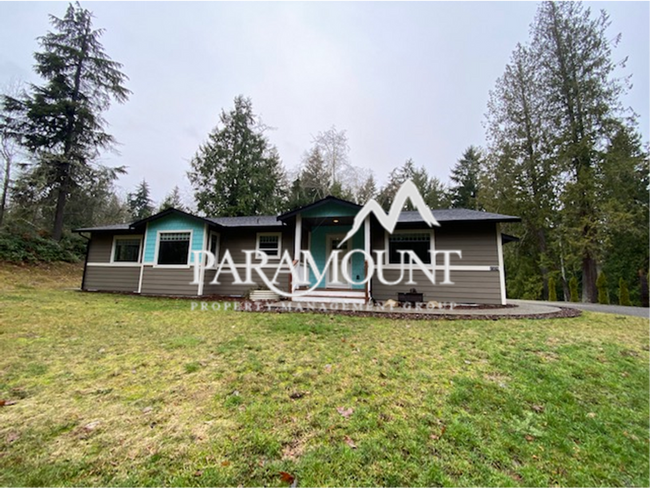 Building Photo - Beautiful 3 Bed/2 Bath Rambler Awaits!