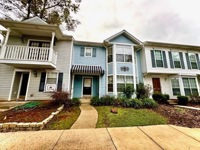 Photo - 270 Hillcrest Rd