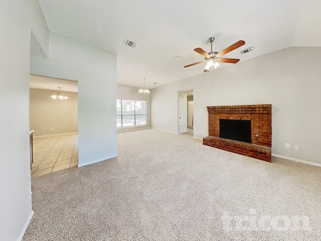 Photo - 8002 Meadowlark Ln
