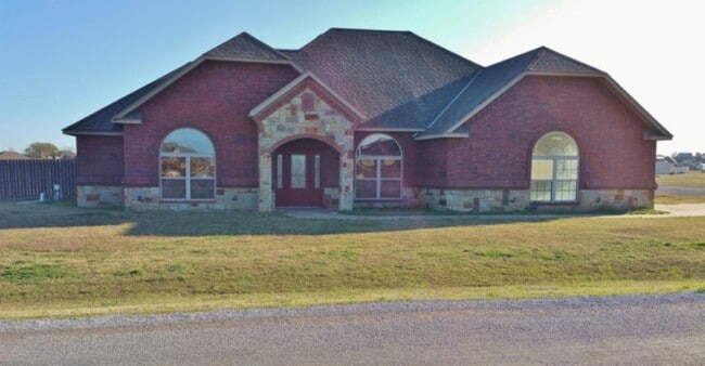 Photo - 1026 NE Brown Rd House