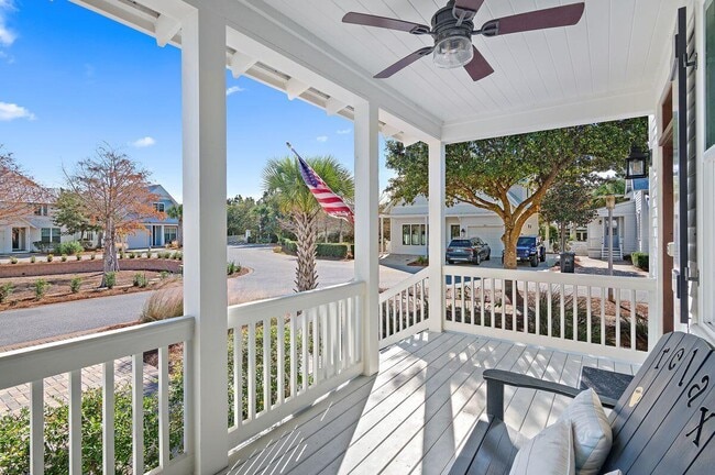 Photo - 70 Cypress Cir House