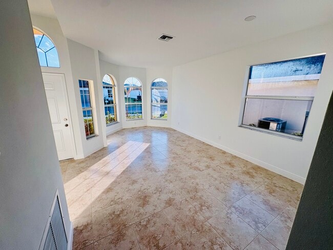 Photo - 314 Silver Sands Ln