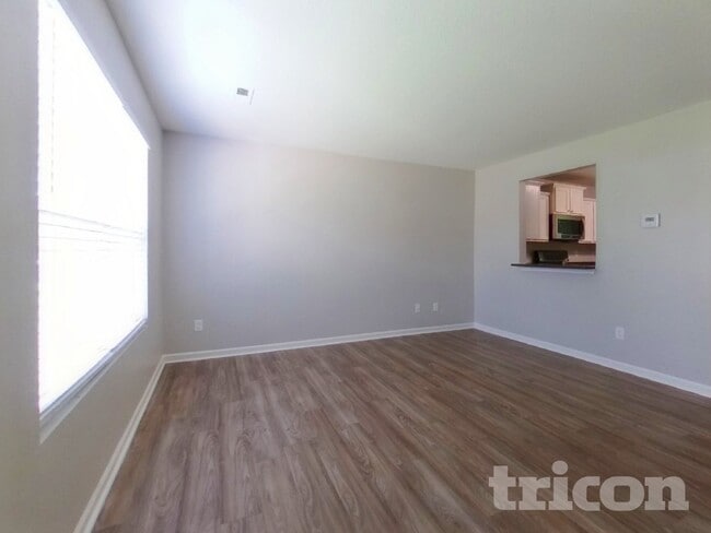 Photo - 1613 Brookgreen Ave