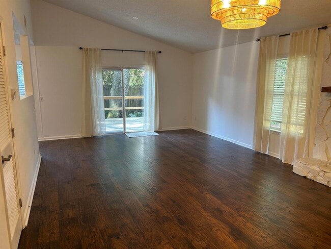 Photo - 1404 San Jose Rd