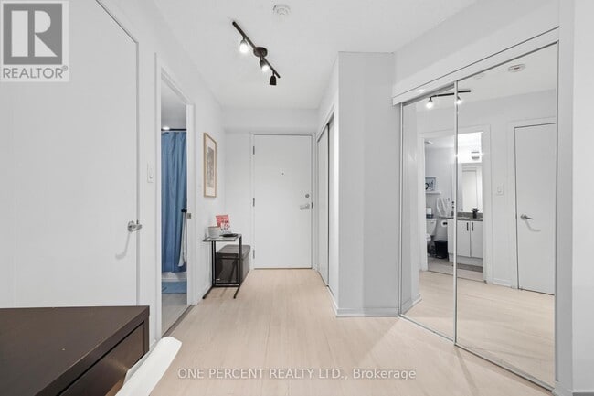 Photo - 801 Sheppard Ave W Unit 511