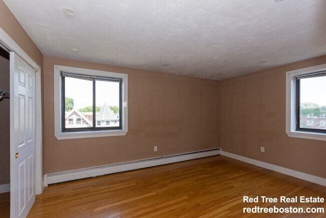 Photo - 50 Gardner St Unit 10