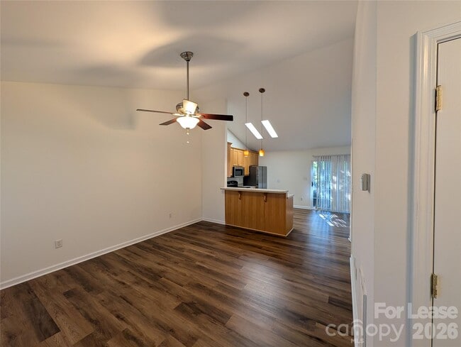 106 Aljen Ct