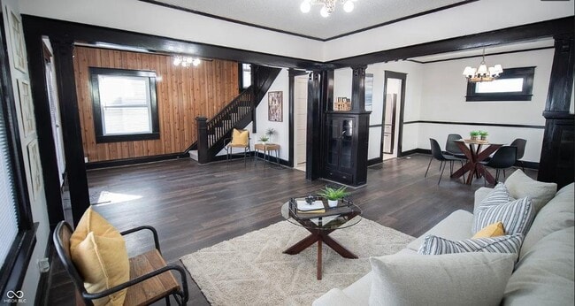Photo - 526 N Emerson Ave