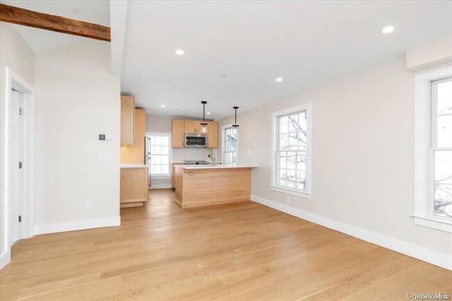 Photo - 108 South St Unit D