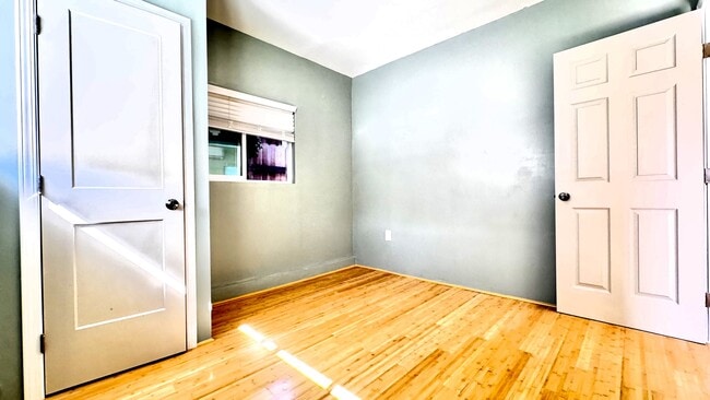 Photo - 3117 Newton St