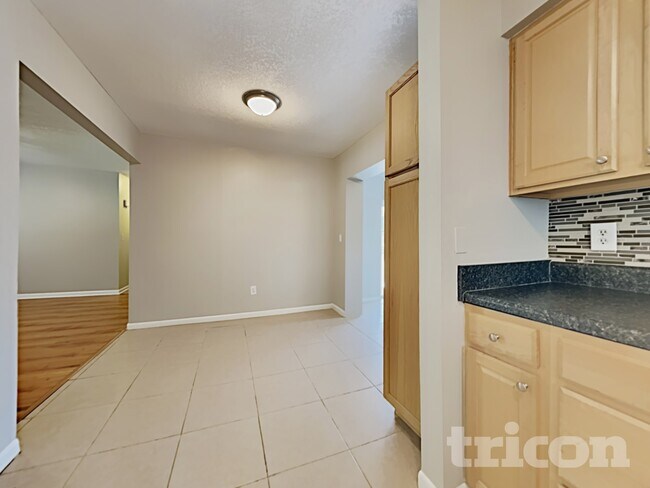 Photo - 12293 103rd St N