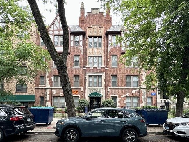 Building Photo - 659 W Wrightwood Ave Rental