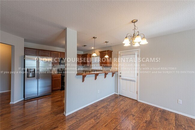 Photo - 1137 S Holland Dr