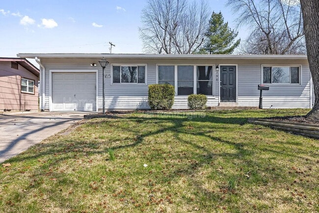 Building Photo - 250 Coteau Ln