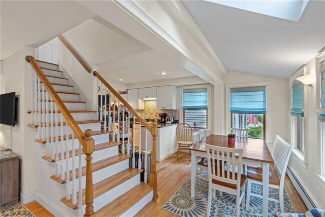 Photo - 7 Bacheller St