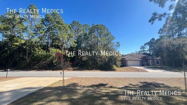 Photo - 350 Wisteria Ave NW