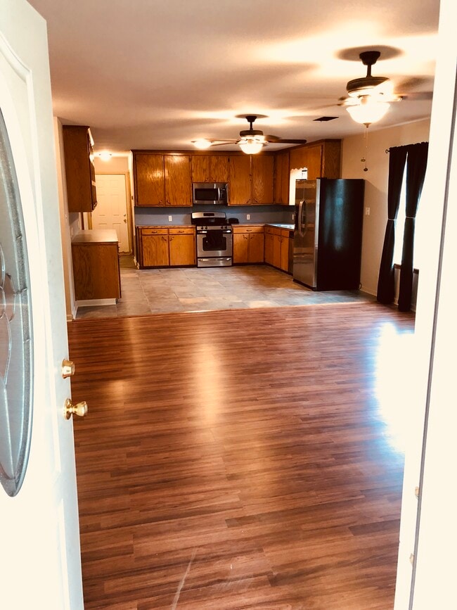 Living room and kitchen - 2251 Macon