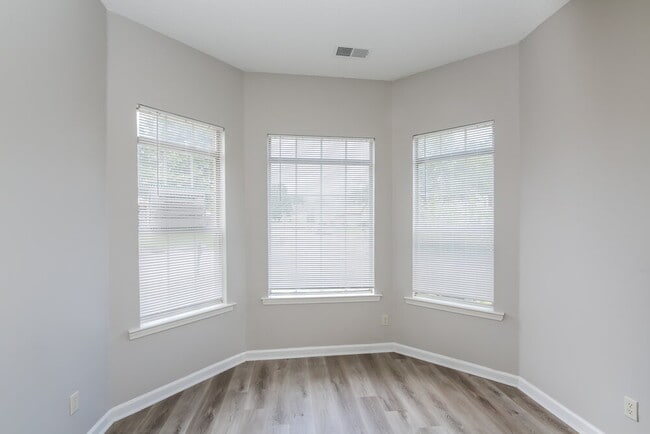 Photo - 3875 Neyland Valley Dr