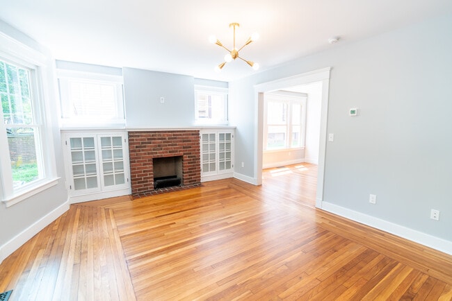 Photo - 60 Starr St Unidad 1