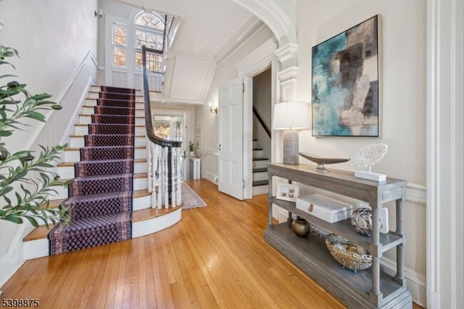 Photo - 258 Ridgewood Ave