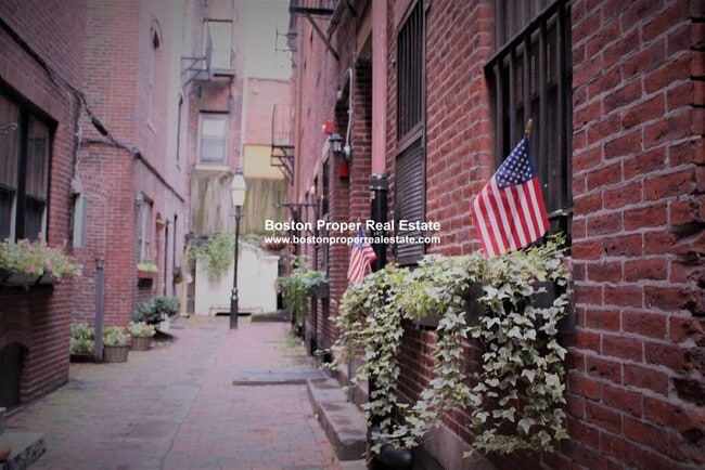 Photo - 2 Champney Pl Unit 3