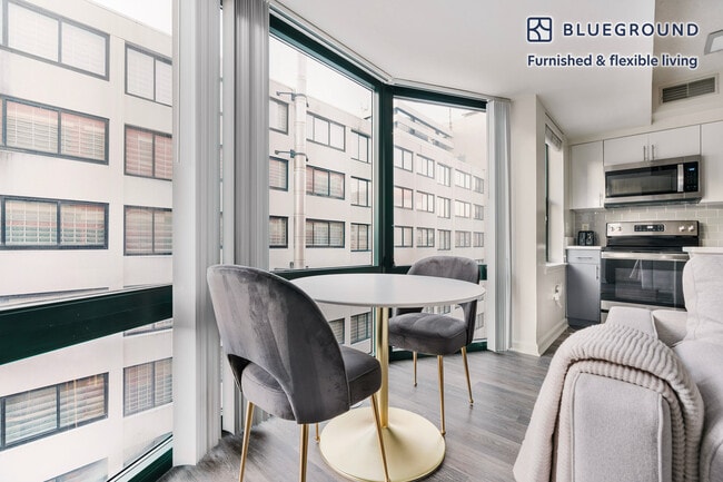 Photo - 1301 M St NW Unidad FL8-ID1219