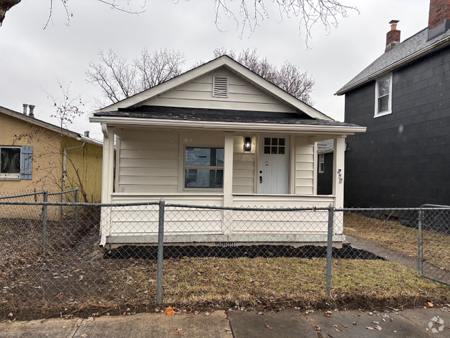 Building Photo - 212 Stevens Ave Rental