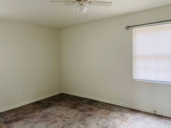 Photo - 1108 Weeks St Unit A