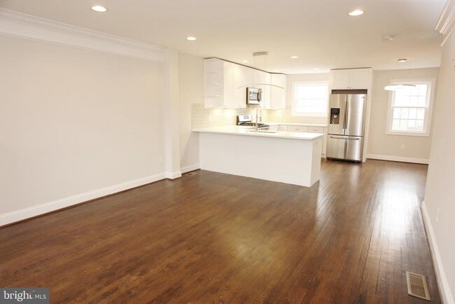 Photo - 12307 Chesterton Dr