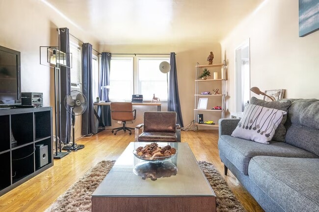 Photo - 4965 Ellenwood Dr