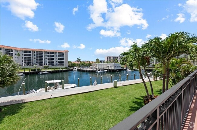 Building Photo - 2871 N Ocean Blvd Unit V143 Rental