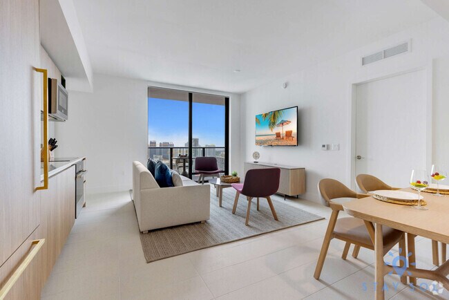 Building Photo - 601 NE 1st Ave Unit ID1227487P Rental