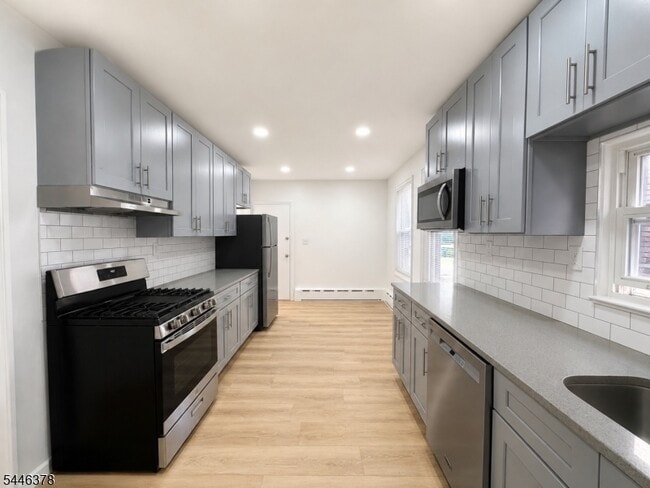Building Photo - 921 South St Unit 1