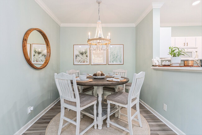Dining area with seating for four - 1600 Long Grove Dr Unit 115