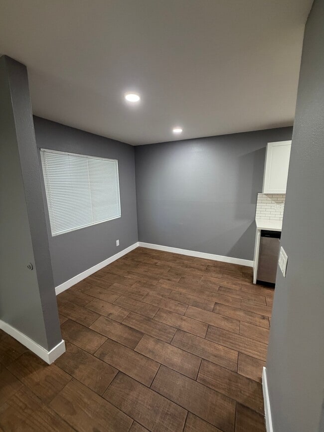 Photo - 2580 Hayes Dr Unit 2582