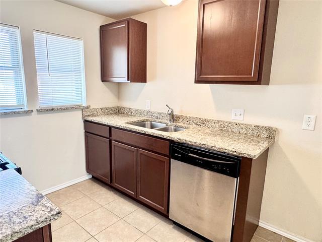 Photo - 6904 Bennington Dr